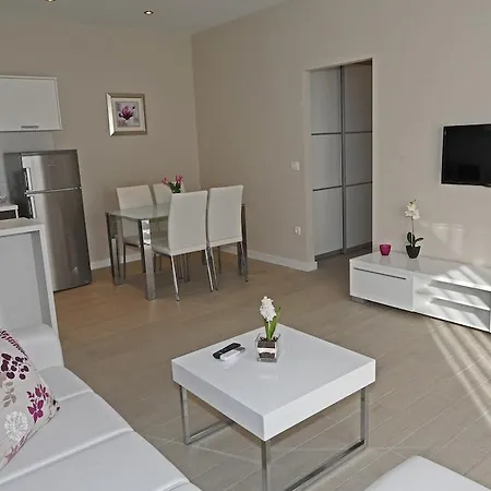 Apartments Villa Violet Zadar Exterior photo